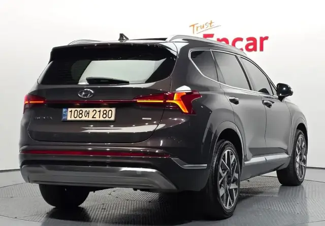 HYUNDAI SANTA FE 2021