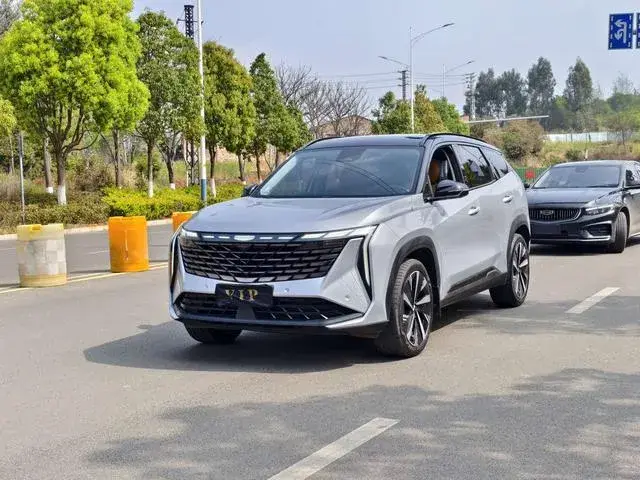 GEELY BOYUE L 2022