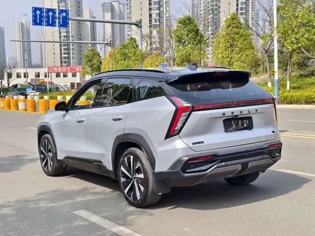 GEELY BOYUE L 2022