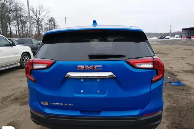 GMC TERRAIN FWD SLE 2024
