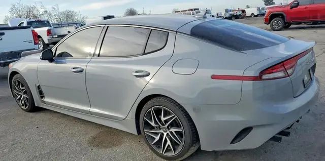 KIA STINGER 2022