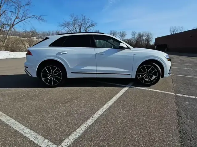 AUDI Q8 PRESTIGE 2021