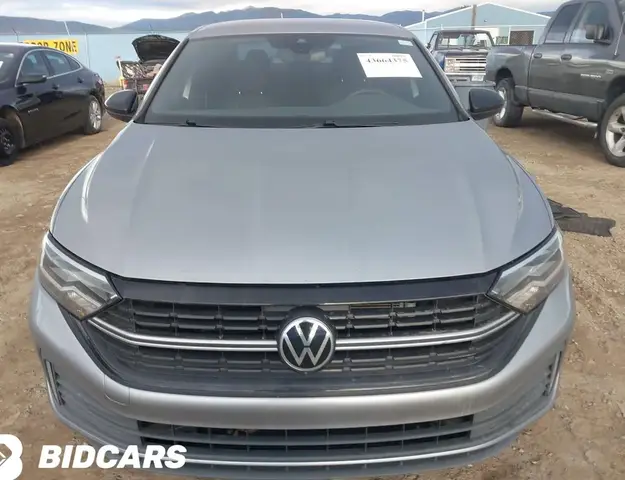 VOLKSWAGEN JETTA 2022