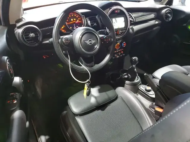 MINI Cooper 2019