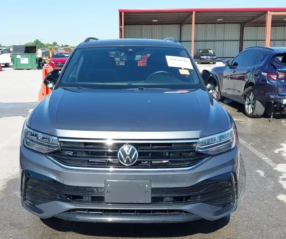 VOLKSWAGEN TIGUAN 2.0T SE R-LINE BLACK 2022