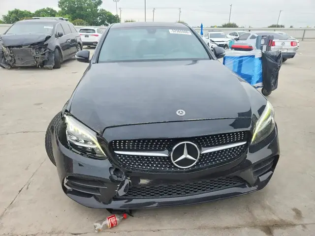 MERCEDES-BENZ C-CLASS 300 2019