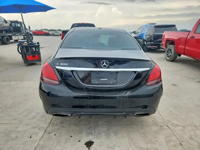 MERCEDES-BENZ C-CLASS 300 2019