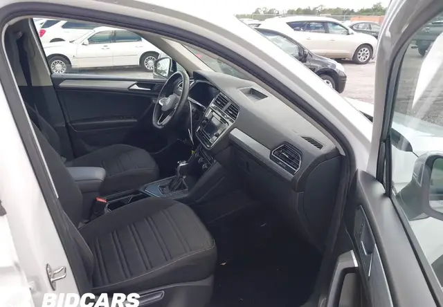 VOLKSWAGEN TIGUAN 2.0T S 2023