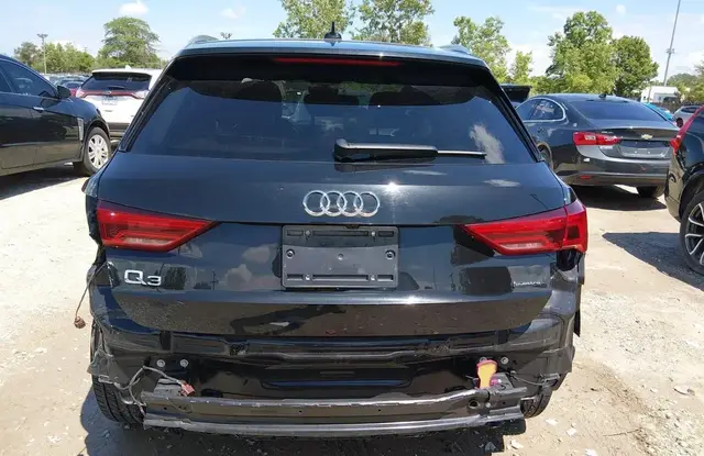 AUDI Q3 PREMIUM 2023