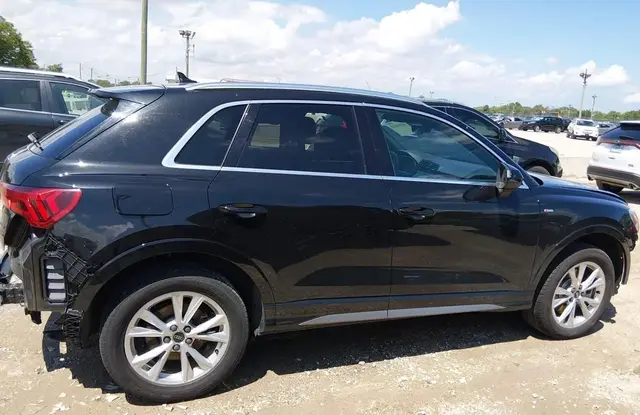 AUDI Q3 PREMIUM 2023