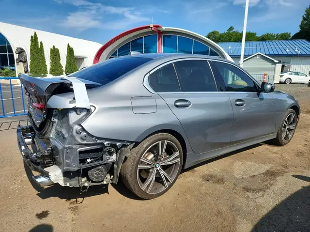 BMW 3 SERIES 2023