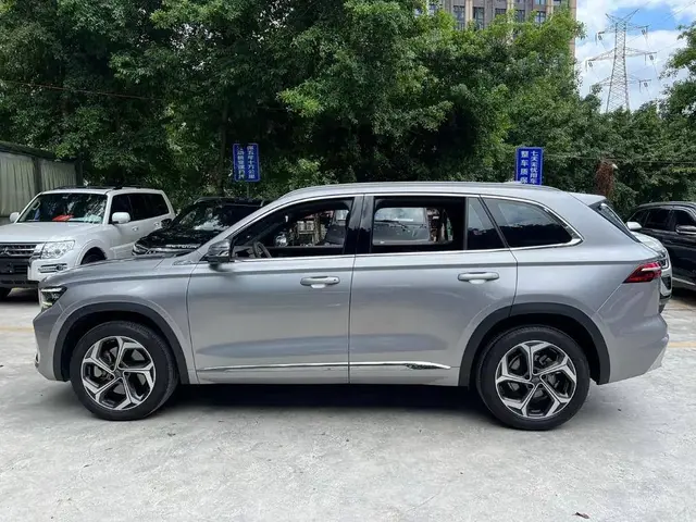 GEELY XINGYUE L 2022