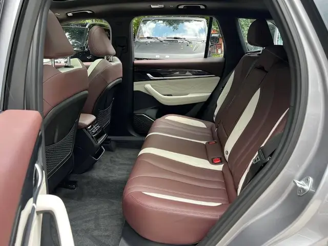 GEELY XINGYUE L 2022