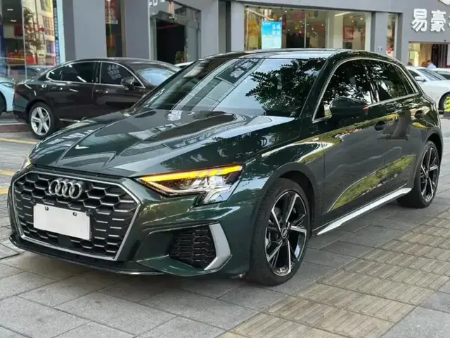 AUDI A3 2022