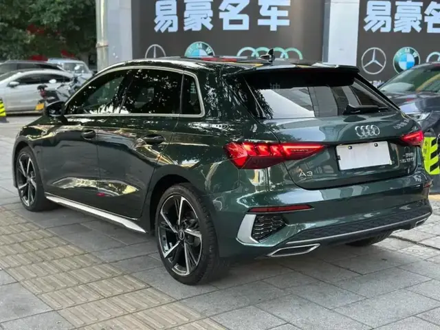 AUDI A3 2022