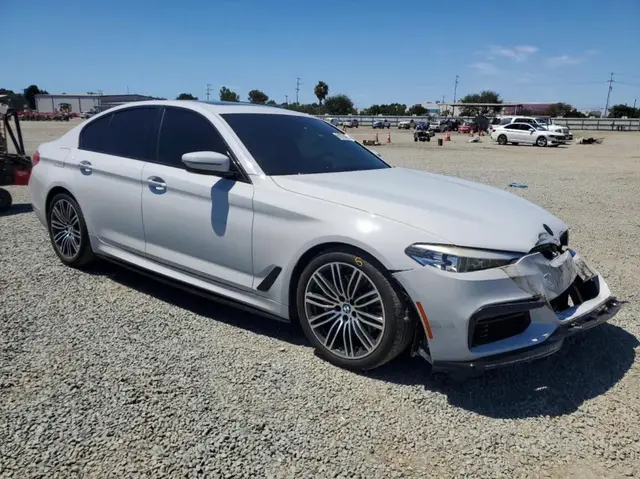 BMW 530 I(М-ПАКЕТ) 2018