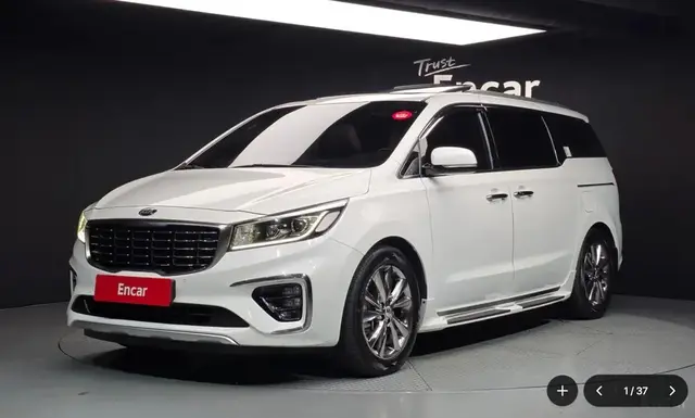 KIA CARNIVAL NOBLESSE 2018