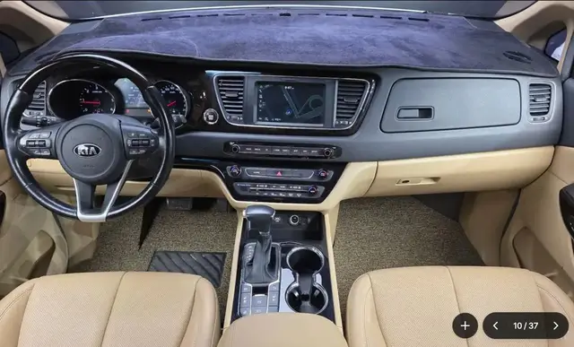 KIA CARNIVAL NOBLESSE 2018