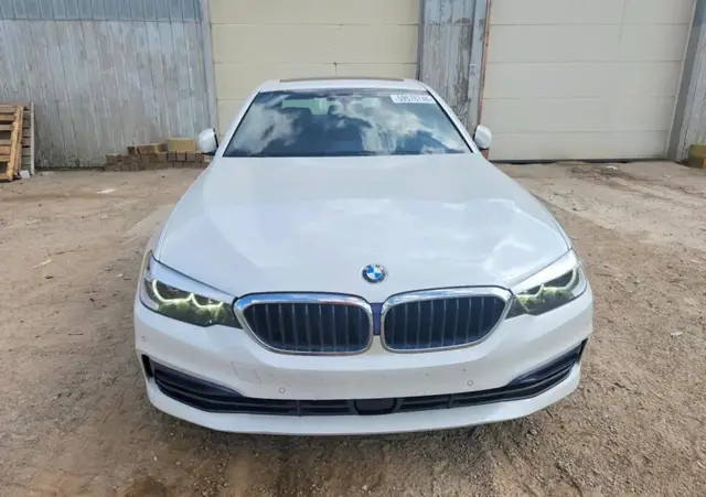 BMW 530 XI 2019