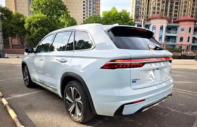 GEELY MONJARO HI-F 2023
