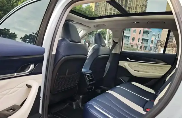 GEELY MONJARO HI-F 2023